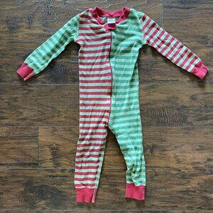 Hanna Andersson Christmas Pajamas size 90 PLAY